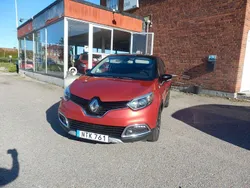 Flerfärgad Begagnad 2015 Renault Captur SUV | 119 000 kr (Marknadspris)
