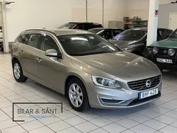 Ljusbrun (brun) Begagnad 2014 Volvo V60 Momentum Kombi | 127 900 kr (Marknadspris)