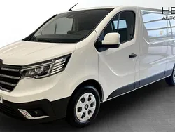 Vit (white) Begagnad 2025 Renault Trafic Van | 393 625 kr (Lite dyr)