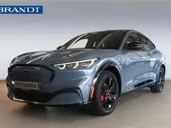 Blå Begagnad 2023 Ford Mustang Mach-E SUV | 655 600 kr