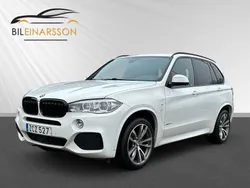 Vit Begagnad 2017 BMW X5 M Sport SUV | 364 900 kr (Marknadspris)