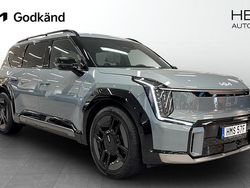 Grön (green) Begagnad 2025 Kia EV9 GT-Line SUV | 779 000 kr (Marknadspris)