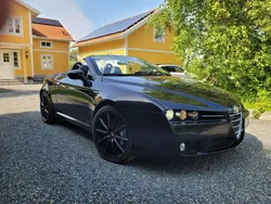 Svart Begagnad 2006 Alfa Romeo Spider Exclusive Cab | 195 000 kr