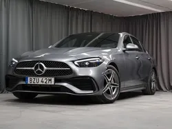 Grå Begagnad 2022 Mercedes C300 AMG Sedan | 459 000 kr