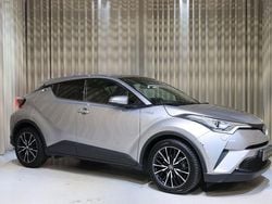 Mörkgrå (grå) Begagnad 2018 Toyota C-HR Executive SUV | 219 900 kr (Marknadspris)