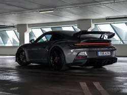 Mörkgrå Begagnad 2021 Porsche 992 Sport | 2 175 000 kr (Lite dyr)