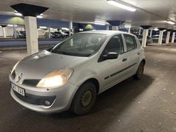 Begagnad 2008 Renault Clio R.S. Halvkombi | 25 000 kr (Marknadspris)