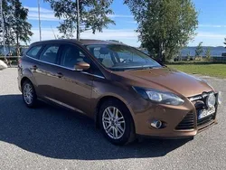 Brun Begagnad 2013 Ford Focus Kombi | 42 000 kr (Marknadspris)