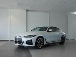 Vit (mineralvit metallic) Ny 2025 BMW i4 Efficient Dynamics Sedan | 697 100 kr (Bra pris)
