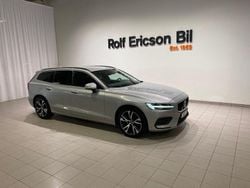 Silver Begagnad 2023 Volvo V60 Core Kombi | 329 500 kr (Marknadspris)