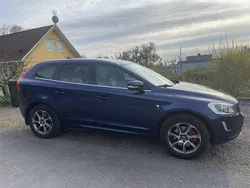 Blå Begagnad 2015 Volvo XC60 Ocean Race SUV | 190 000 kr (Superpris)