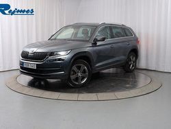 Grå Begagnad 2018 Skoda Kodiaq SUV | 259 800 kr (Marknadspris)
