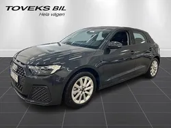 Manhattangrå metallic Begagnad 2025 Audi A1 Sportback Proline Halvkombi | 249 900 kr (Dyr)