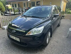 Svart Begagnad 2010 Ford Focus Trend Kombi | 31 000 kr