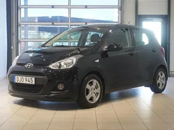 Svart Begagnad 2014 Hyundai i10 Halvkombi | 79 900 kr (Marknadspris)