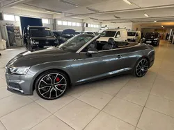 Grå Begagnad 2018 Audi A5 Cabriolet S-Line Cab | 332 600 kr