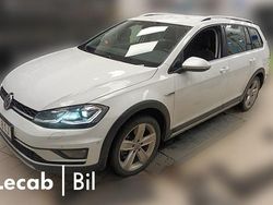 Pure white Begagnad 2020 VW Golf Alltrack Kombi | 199 500 kr (Bra pris)