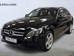 Svart Begagnad 2018 Mercedes C220 Kombi | 209 800 kr