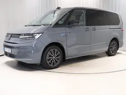 Grå Begagnad 2022 VW Multivan Minibuss | 529 800 kr (Bra pris)