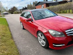 Ljusröd Begagnad 2011 Mercedes C220 Avantgarde Kombi | 56 500 kr (Bra pris)