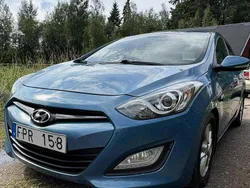 Blå Begagnad 2014 Hyundai i30 Sport Halvkombi | 47 000 kr (Marknadspris)