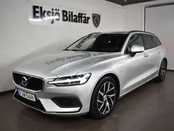 Silver Begagnad 2020 Volvo V60 Kombi | 249 500 kr (Marknadspris)