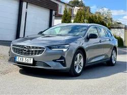 Grå Begagnad 2021 Opel Insignia Kombi | 229 000 kr