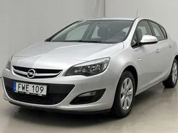 Grå Begagnad 2015 Opel Astra | 89 000 kr