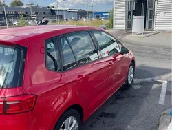 Röd Begagnad 2015 VW Golf VII Halvkombi | 130 000 kr (Bra pris)