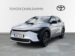 Silver Begagnad 2022 Toyota bZ4X Executive SUV | 379 000 kr (Lite dyr)