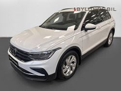 Vit Begagnad 2021 VW Tiguan SUV | 279 000 kr (Marknadspris)