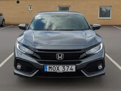 Grå Begagnad 2018 Honda Civic Elegance Halvkombi | 149 000 kr (Lite dyr)