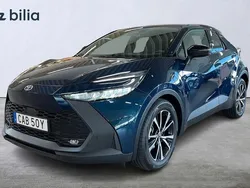 Blå Begagnad 2024 Toyota C-HR Style SUV | 359 900 kr (Marknadspris)
