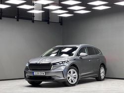 Grå Begagnad 2022 Skoda Enyaq iV Family SUV | 399 900 kr (Marknadspris)