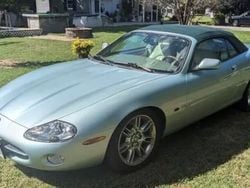 Begagnad 2002 Jaguar XK Cab | 179 000 kr