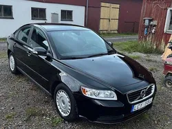 Svart Begagnad 2011 Volvo S40 Sedan | 54 900 kr (Marknadspris)