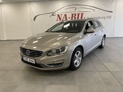 Ljusbrun (brun) Begagnad 2014 Volvo V60 Momentum Kombi | 114 900 kr (Marknadspris)