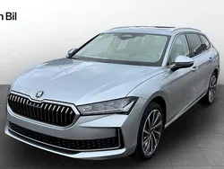 Silver Ny 2024 Skoda Superb LAURIN & KLEMENT Kombi | 530 000 kr (Dyr)