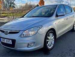 Silver Begagnad 2008 Hyundai i30 Halvkombi | 57 500 kr (Marknadspris)