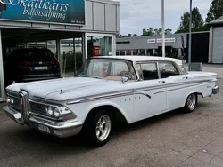 Vit Begagnad 1959 Ford Edsel Sedan | 98 000 kr