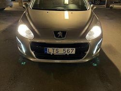 Grå Begagnad 2011 Peugeot 308 Kombi | 59 000 kr (Lite dyr)