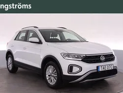 Vit Begagnad 2022 VW T-Roc Life SUV | 219 000 kr (Marknadspris)