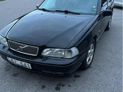 Svart Begagnad 2000 Volvo V70 Kombi | 17 000 kr (Bra pris)