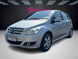 Silver Begagnad 2009 Mercedes B180 Minibuss | 44 900 kr