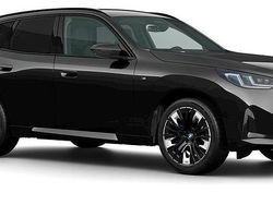 Svart Ny 2025 BMW X3 Comfort Edition SUV | 798 200 kr