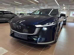 Deep crystal blue mica (42m) Ny 2025 Mazda 6e Takumi-Line Sedan | 508 400 kr
