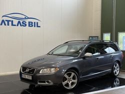 Grå Begagnad 2011 Volvo V70 R-Design Kombi | 89 900 kr (Marknadspris)