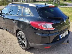 Svart Begagnad 2012 Renault Mégane GrandTour Bose Edition Kombi | 45 000 kr (Marknadspris)