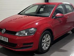 Röd Begagnad 2016 VW Golf VII Halvkombi | 74 900 kr (Bra pris)