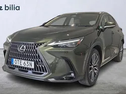 Grön Begagnad 2021 Lexus NX450h+ Luxury Line SUV | 519 000 kr (Bra pris)